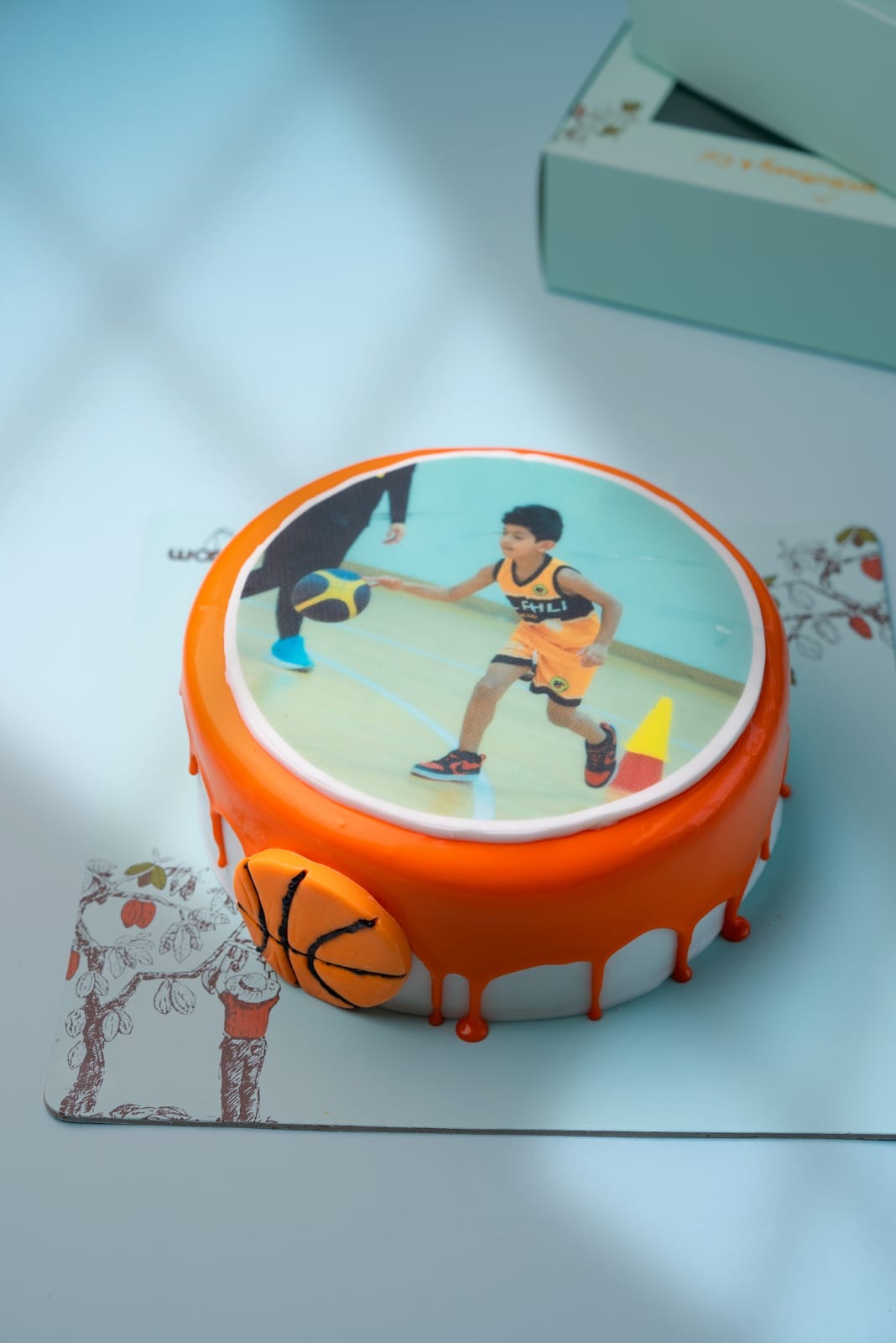 Customized cake with simple design